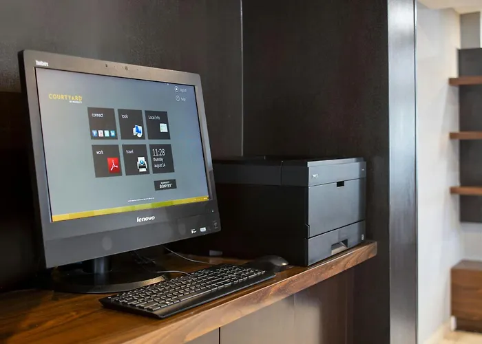Courtyard By Marriott Craft Farms Hotel 3*