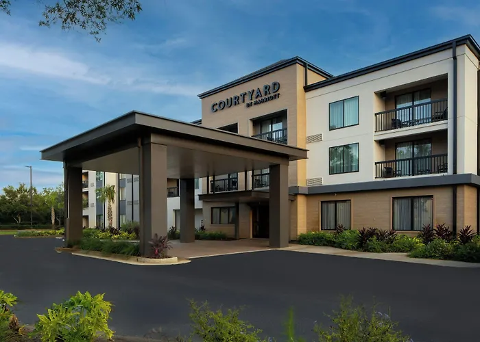 Courtyard By Marriott Craft Farms